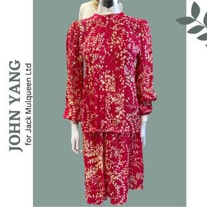 Vintage 80’s Skirt Top Set Red Gold Floral Print Cream Accent Blouse Size Size 8
